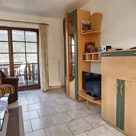 Zaehler, Brunhilde Lägenhet *